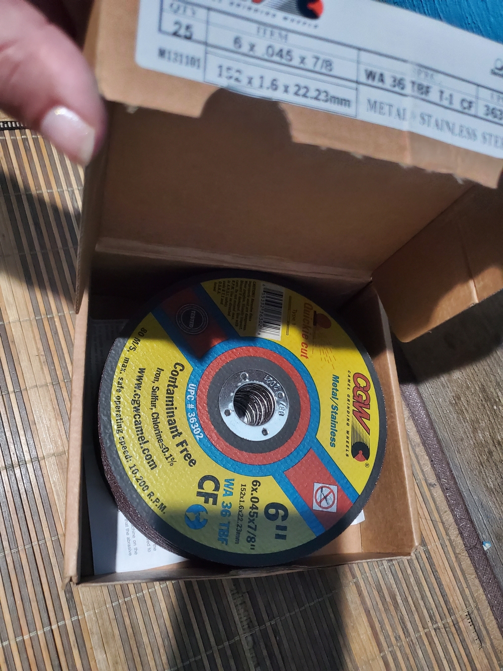 6" Metal/ Stainless Cutting Wheel - Blue/Yellow/Red